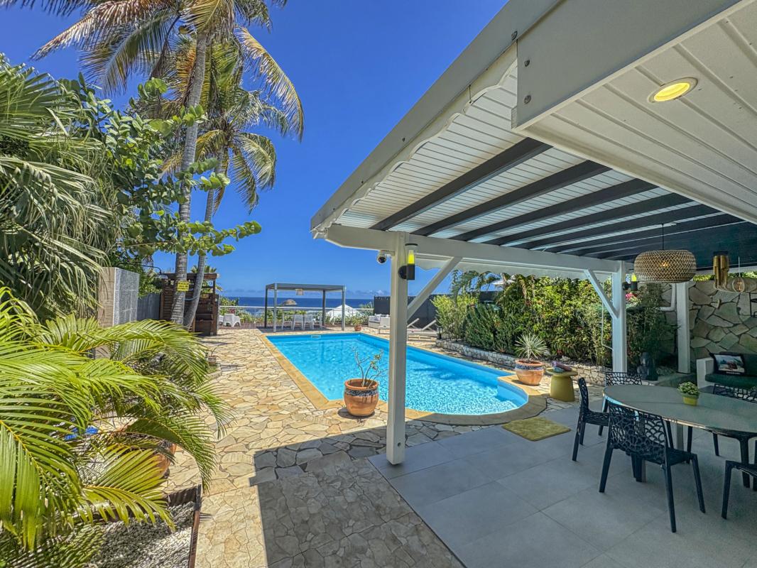 15.Location villa piscine vue mer Saint François Guadeloupe_ Terrasse vue mer